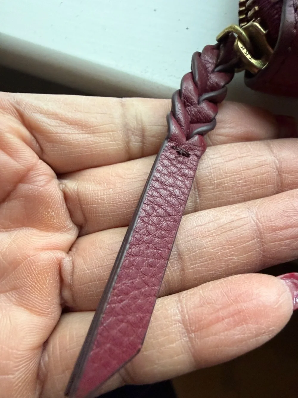Fossil Large Leather Caroline Burgundy Zip-Around Wallet